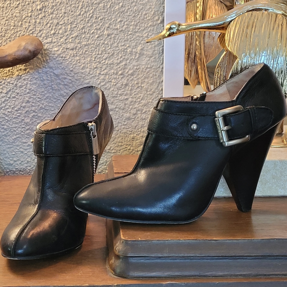 Michael Kors Leather Buckle Ankle Boots with 4" Heel  US Size 6 1/2